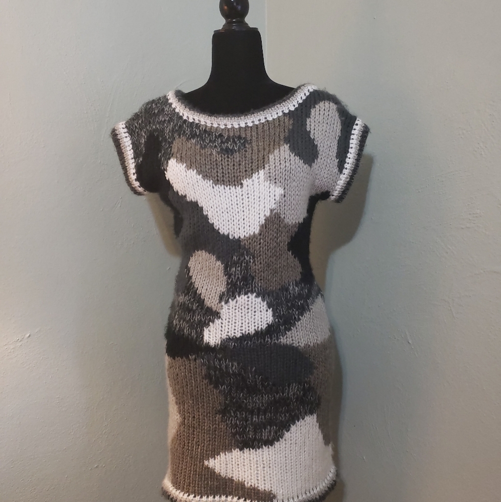 Grifflin Paris Gray White Acrylic Knit Sweater Mini Dress Size Small